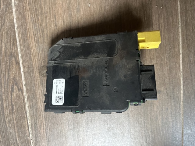 Блок керування круїз-контролем 1K0953549AQ VAG