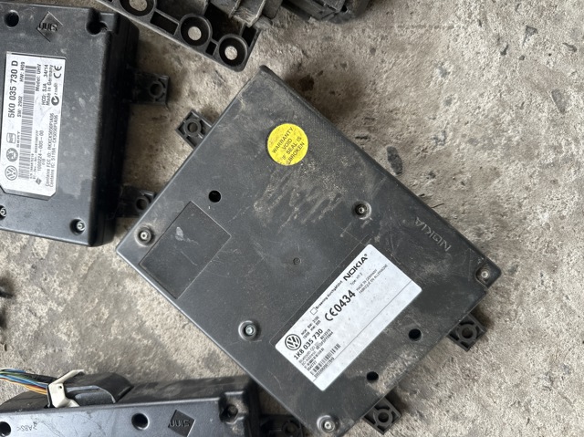 Блок керування Bluetooth 1K8035730 VAG