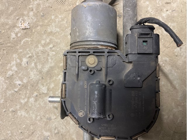 Мотор склоочисника передній 1Z1955119D VAG