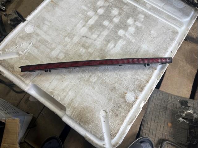 Ліхтар сигналу гальмування Skoda Octavia IV A8