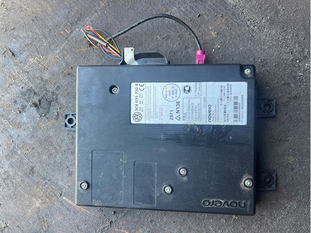 Блок керування Bluetooth 3C8035730B VAG