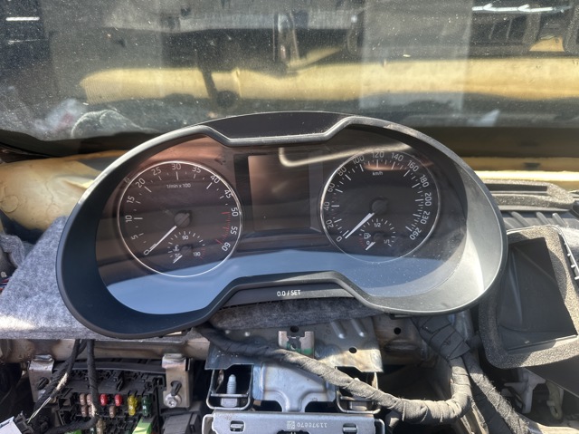 щиток приладу 5E0920741 VAG