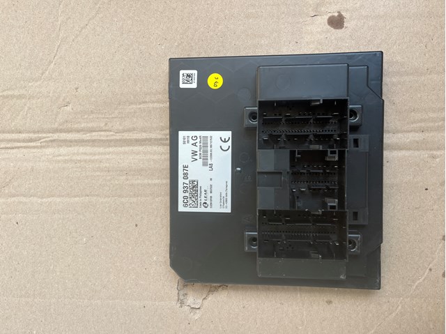 Блок комфорту 6C0937087E VAG