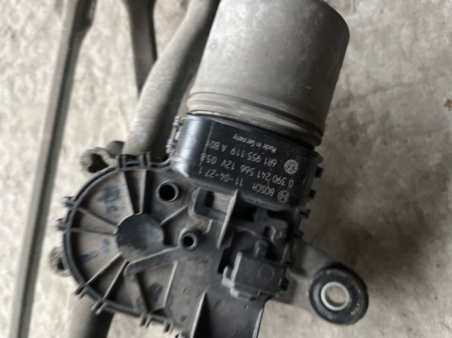 Мотор склоочисника передній 6R1955119A VAG
