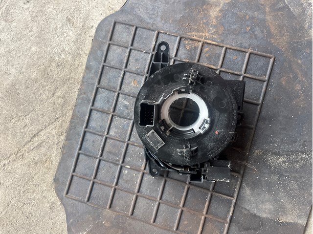 Контактний блок подушки безпеки 6RA959653 VAG