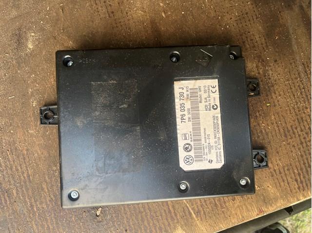 Блок керування Bluetooth 7P6035730J VAG