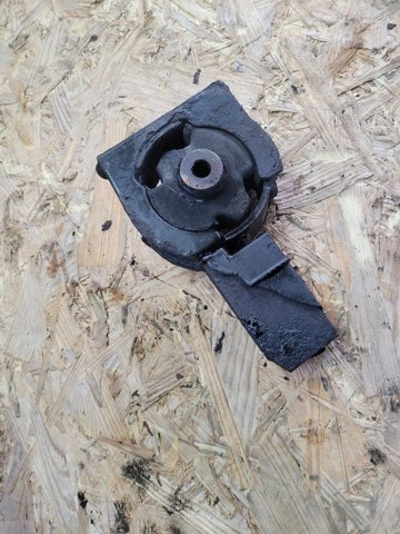 Подушка передньої опори двигуна 123610G010 TOYOTA