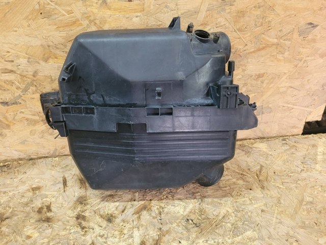 Коробка фільтра 1770028090 TOYOTA