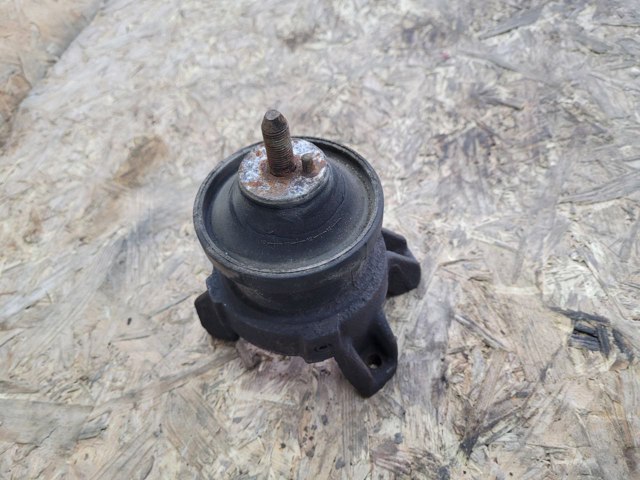Опора двигуна задня 219302B900 HYUNDAI