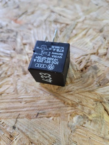 Реле покажчиків поворотів 3D0951253A VAG