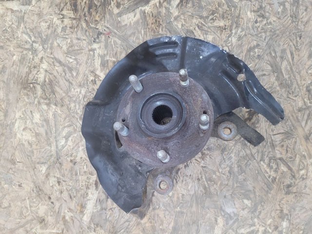 Цапфа поворотна права 517163S110 HYUNDAI