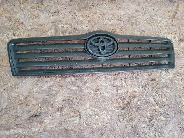 Облицювання радіатора 5310005060B0 TOYOTA