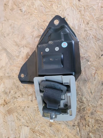 Ремінь безпеки задній 7332042040B1 TOYOTA