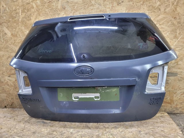 Двері багажника 737002P010 HYUNDAI