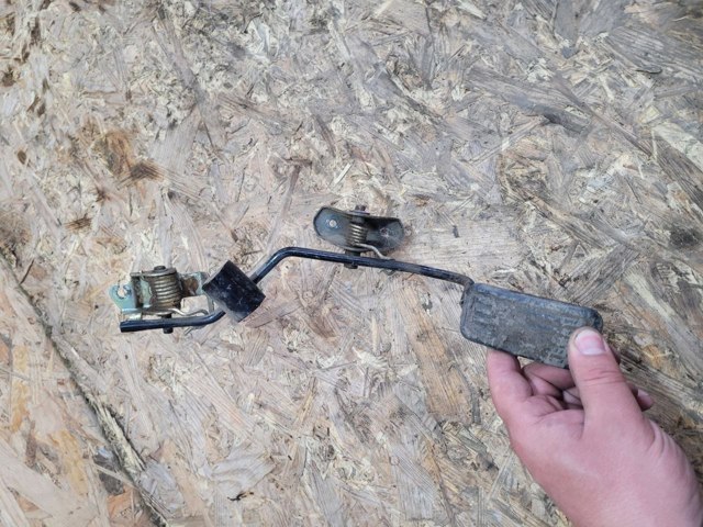 Педаль акселератора 7812042120 TOYOTA