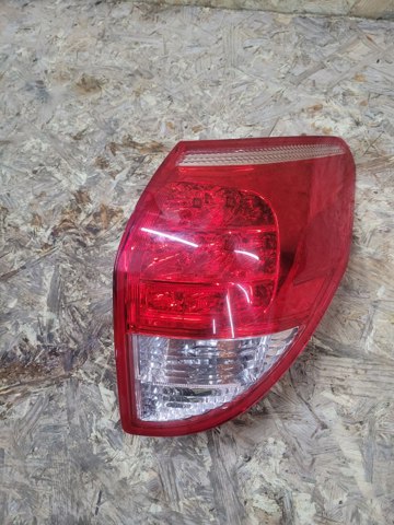 Задні ліхтарі Тойота Рав 4 III