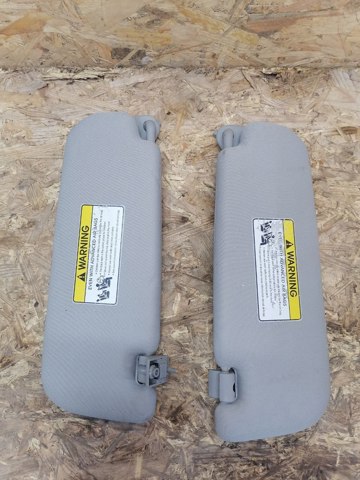 Козирок сонцезахисний автомобіля 852012T04087 HYUNDAI