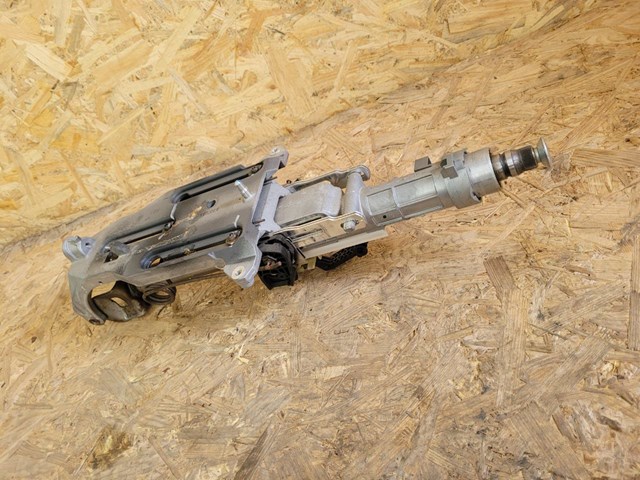 Колонка рульового управління A1644600816 MERCEDES