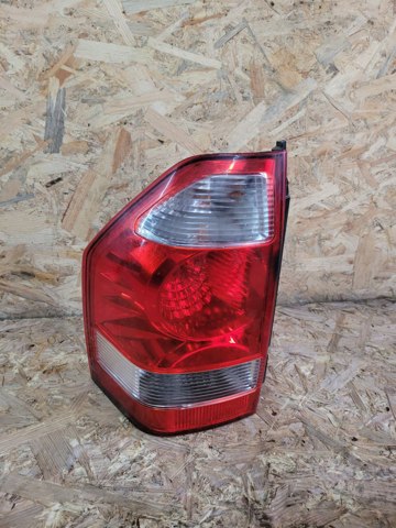 Задня ліва фара MN117117 MITSUBISHI