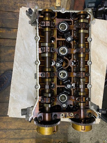 Головка двигуна 1005A863 MITSUBISHI