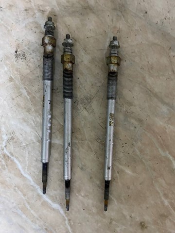 Свічки розжарювання 1820A009 MITSUBISHI