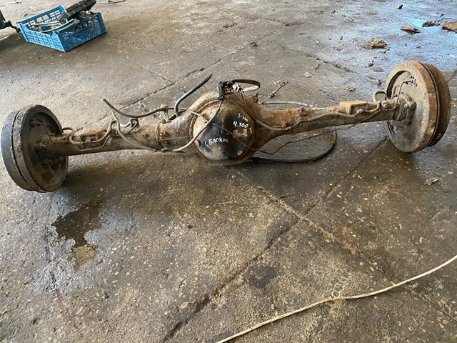 Редуктор колісний моста заднього Mitsubishi L 200 4