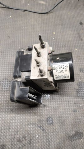 Насос АБС (ABS) головного гальмівного циліндру 4670A265 MITSUBISHI
