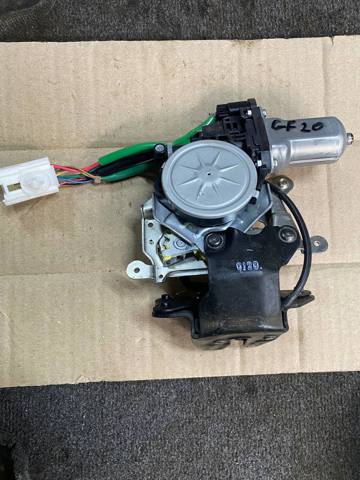 Замок і ручка дверей задка 5808A135 MITSUBISHI