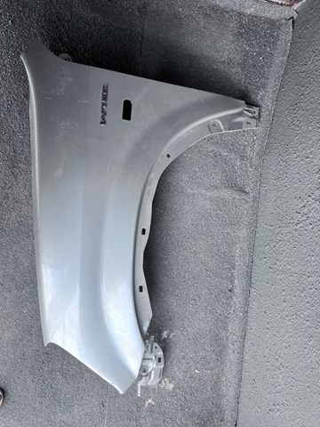 Переднє ліве крило 60261S9AG00ZZ HONDA