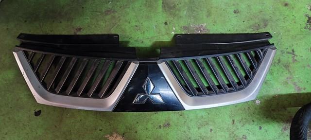 Облицювання радіатора 7450A037 MITSUBISHI