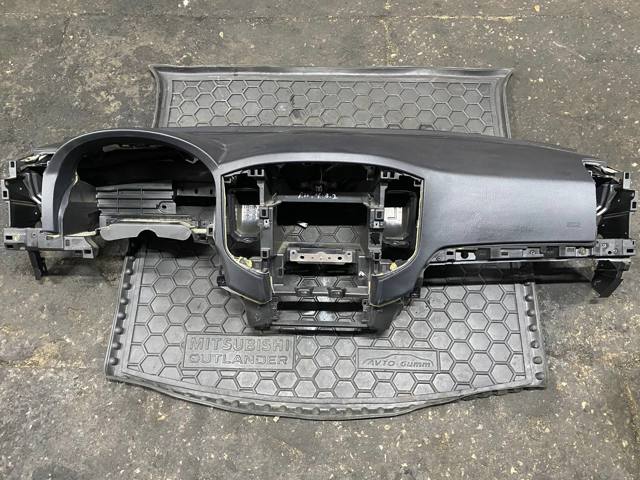 Приладова панель 8000A186XA MITSUBISHI
