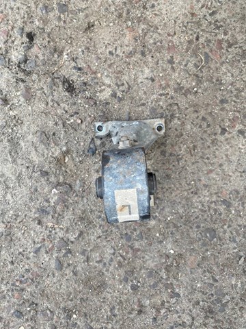 Задня подушка двигуна MN100159 MITSUBISHI