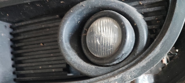 Фара протитуманна, права MN126814 MITSUBISHI