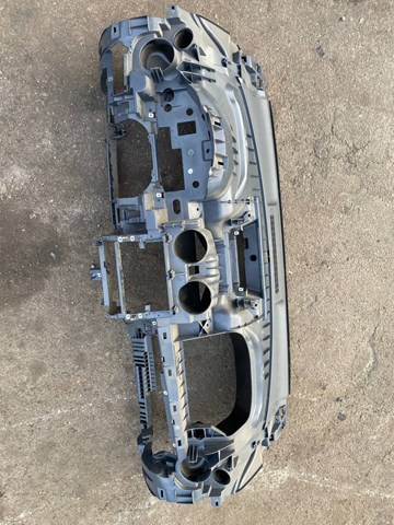 Панель салону передня "торпедо", нижня частина MR951725HA MITSUBISHI