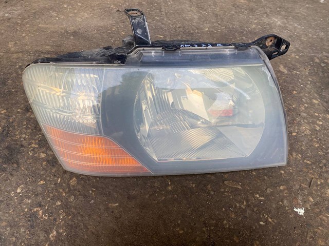 Фара правая MR981270 MITSUBISHI
