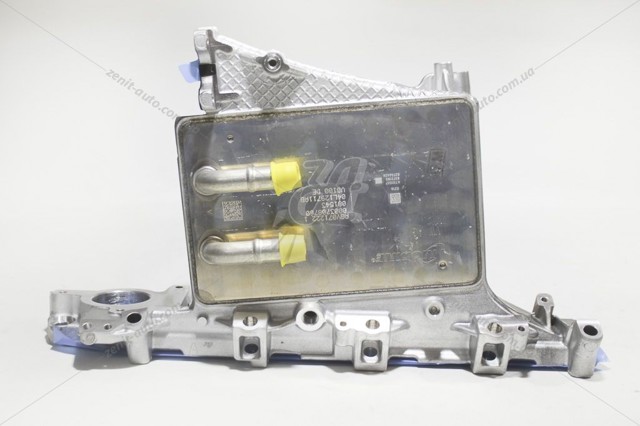 Колектор впускний 04L129711AB VAG