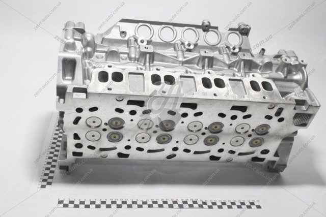 Головка циліндрів Renault Megane III