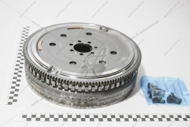 Демпферний маховик 123005236R RENAULT