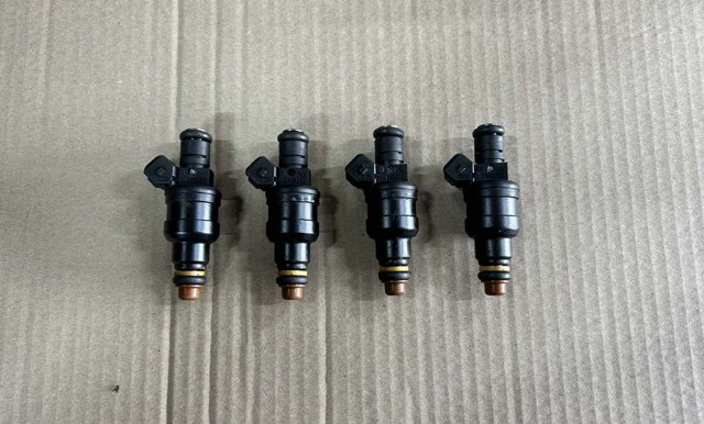 Форсунка дизельна в зборі, розпилювач + тримач 0280150444 BOSCH