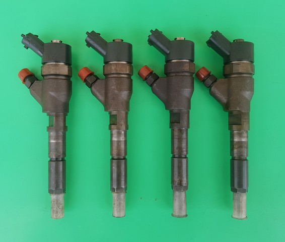 Форсунка інжектора 0445110062 BOSCH
