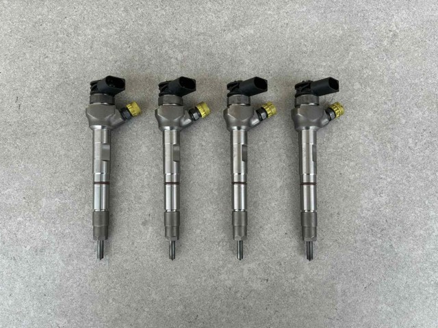 Форсунки електромагнітні 05L130277E VAG