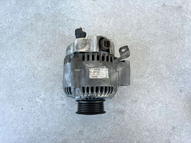 Авто генератор 1022112241 HONDA