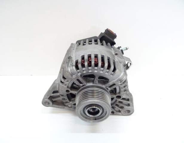 Авто генератор 2655475 VALEO