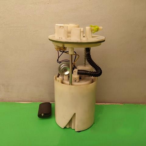 Насос занурювальний в баці Hyundai I10