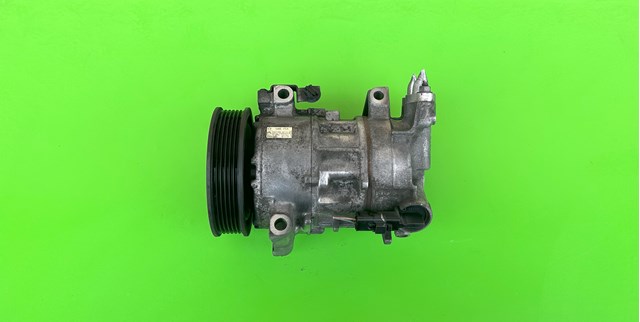 Компресор кліматичної установки 4471908112 DENSO