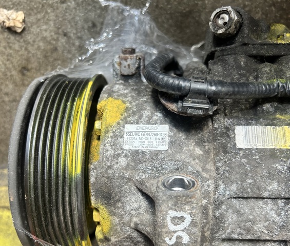 Компресор холодоагенту 4472601496 TOYOTA