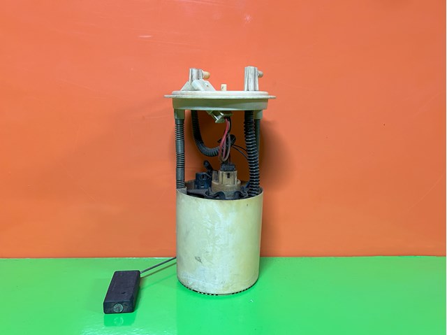 Модуль паливного насосу, з датчиком рівня палива 46798700 