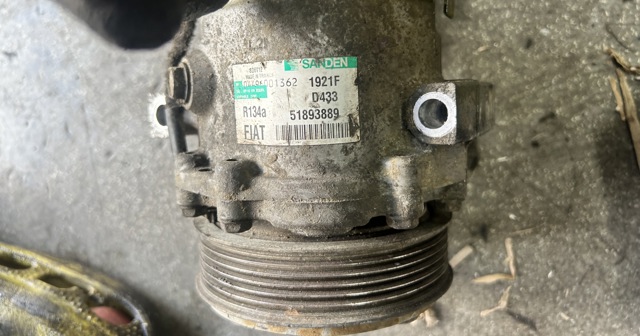 Компресор холодоагенту 51893889 FIAT