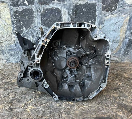 МКПП 8201042105 RENAULT