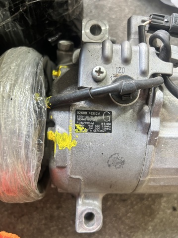 Компресор кліматичної установки 926004EB2A NISSAN
